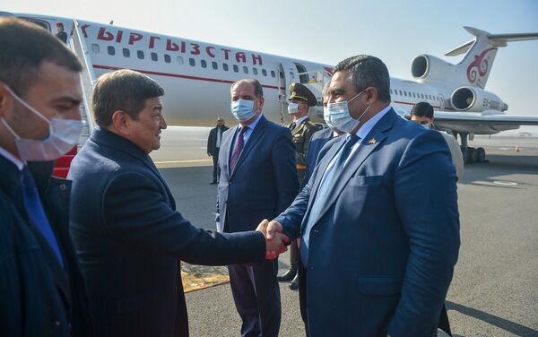 Глава правительства примет участие в очередном заседании Евразийского межправительственного совета (ЕМПС) - Sputnik Кыргызстан