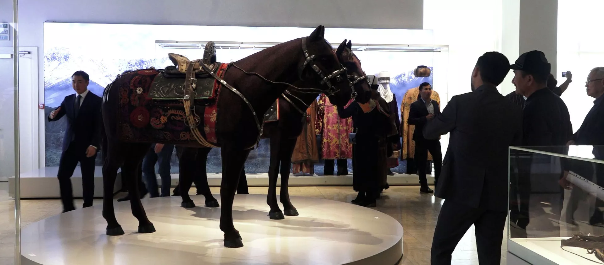 Как изменился Исторический музей после реконструкции за 1,5 млрд сомов — видео - Sputnik Кыргызстан, 1920, 19.11.2021