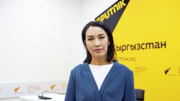 Врач-эпидемиолог Республиканского центра укрепления здоровья Асель Акымбаева - Sputnik Кыргызстан