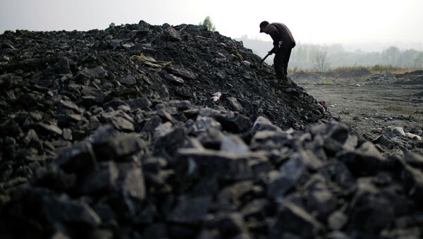 Склад угля. Архивное фото - Sputnik Кыргызстан