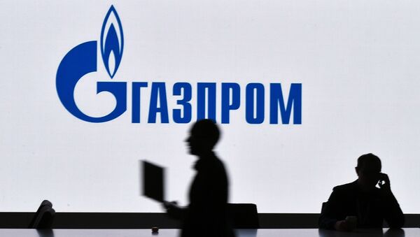 Логотип компании Газпром. Архивное фото - Sputnik Кыргызстан