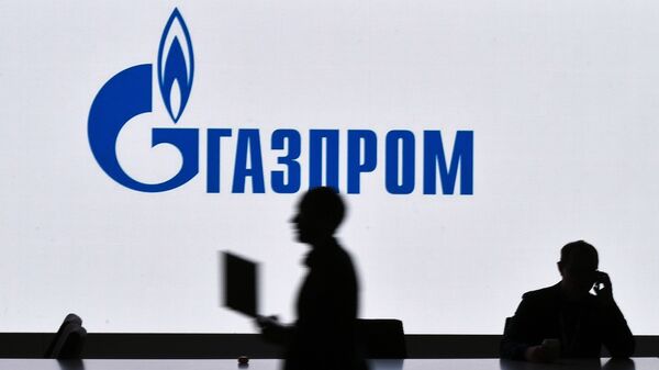 Логотип компании Газпром. Архивное фото - Sputnik Кыргызстан