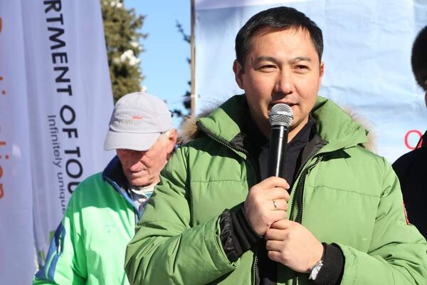 Министр отметил, что зимний туризм является одним из важнейших направлений экономики страны - Sputnik Кыргызстан