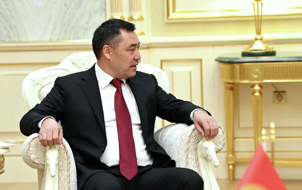 Он примет участие в 15-м саммите Организации экономического сотрудничества (ОЭС) - Sputnik Кыргызстан