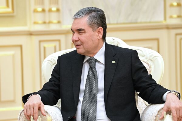 Главы государств обсудили актуальные направления кыргызско-туркменских отношений, а также ход реализации договоренностей, достигнутых на высшем уровне - Sputnik Кыргызстан