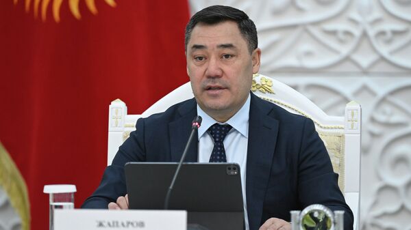 Президент Кыргызстана Садыр Жапаров сегодня, 29 ноября, встретился с руководителями миссий международных наблюдателей, которые вели мониторинг за ходом проведения парламентских выборов в стране - Sputnik Кыргызстан