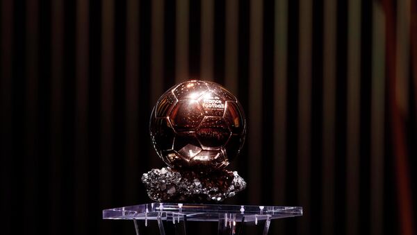 Награда Золотой мяч. Архивное фото - Sputnik Кыргызстан
