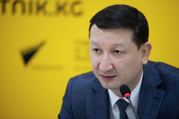 Новый председатель Социального фонда Алиев Бактияр Дженишбекович рассказал о ситуации с выплатой пенсий и вероятности их повышения, а также поделился планами на этом посту - Sputnik Кыргызстан