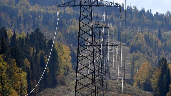 Высоковольтные линии электропередачи. Архивное фото - Sputnik Кыргызстан
