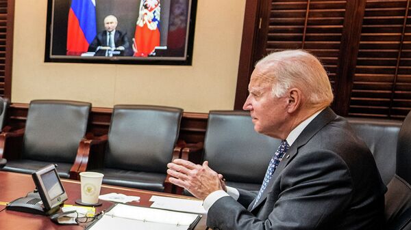 Переговоры президента РФ В. Путина и президента США Дж. Байдена - Sputnik Кыргызстан