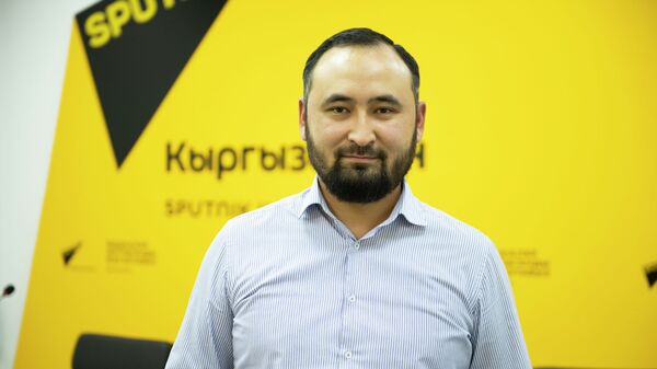 Өлкөдөгү банктардын биринин Ислам каржылоо борборунун жетекчиси Талант Керимбаев - Sputnik Кыргызстан