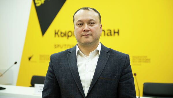 Руководитель сектора Исламского финансирования ОАО ГИК Абдрахман Садыров  - Sputnik Кыргызстан