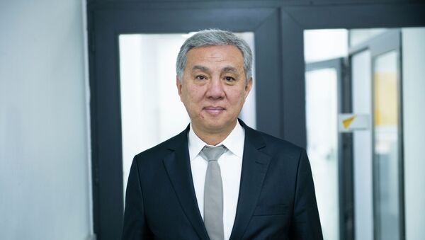 Первый проректор КТУМ, доктор технических наук, профессор Асылбек Кулмырзаев - Sputnik Кыргызстан
