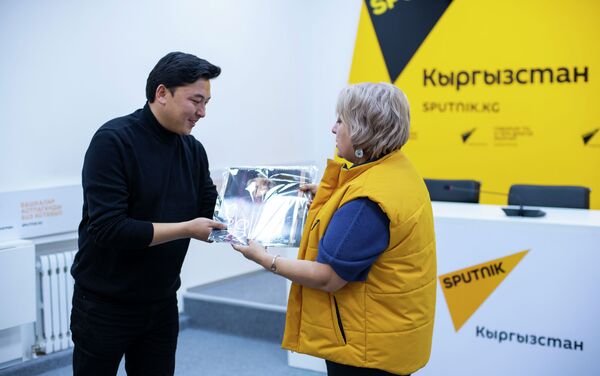 Награждение победителей конкурса-флешмоба от Sputnik Кыргызстан - Sputnik Кыргызстан