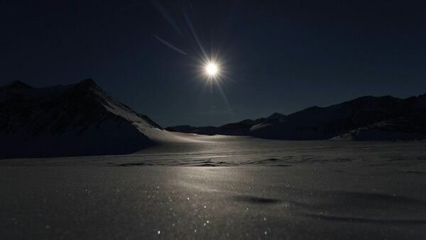 Антарктида аймагында күн кантип тутулду. Сүрөт жана видео - Sputnik Кыргызстан