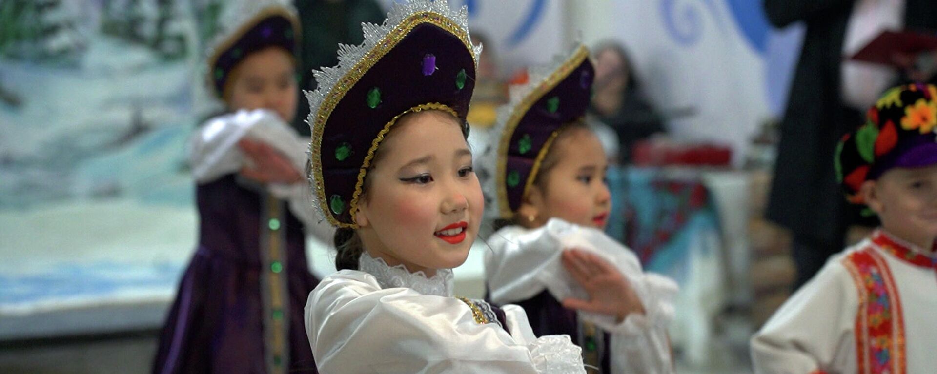 В Бишкеке проходит интересный фестиваль — вход свободный - Sputnik Кыргызстан, 1920, 17.12.2021
