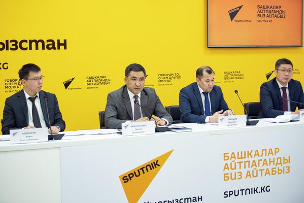 Они выступили на брифинге в пресс-центре Sputnik Кыргызстан - Sputnik Кыргызстан