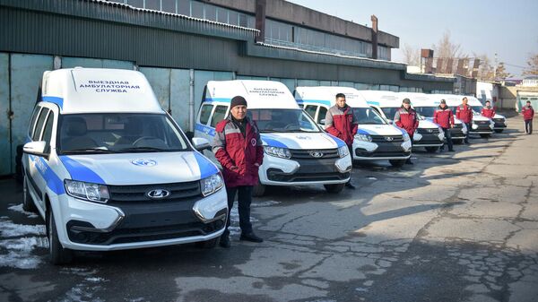Амбулатордук дарылоо кызматын жаңы автоунаалары - Sputnik Кыргызстан