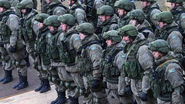 Военнослужащие ОДКБ на миротворческих учениях. Архивное фото - Sputnik Кыргызстан