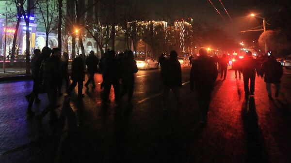 Протестующие на митинге в Алматы - Sputnik Кыргызстан