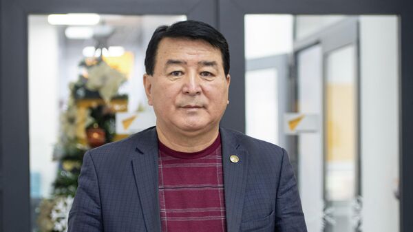 Кыргызстандын Волейбол федерациясынын вице-президенти Жеңишбек Кызалаков - Sputnik Кыргызстан