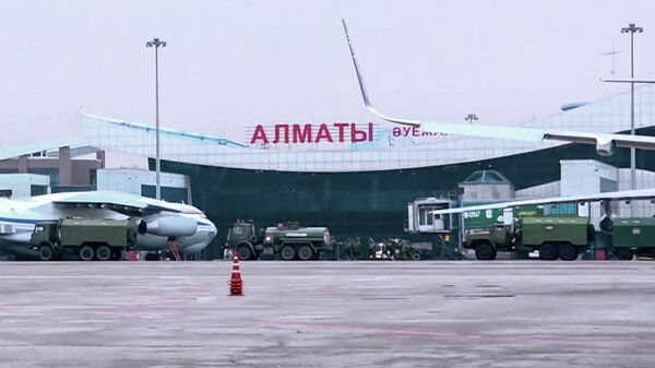 Аэропорт в Алматы  - Sputnik Кыргызстан