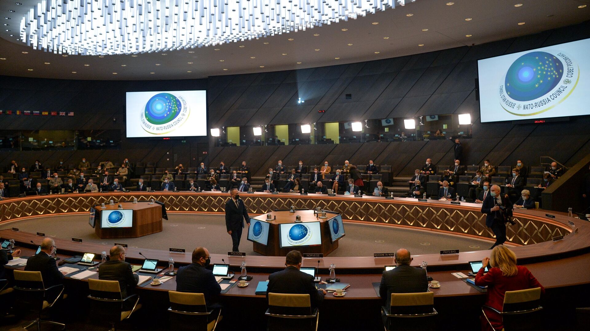 Заседание Совета Россия - НАТО в Брюсселе - Sputnik Кыргызстан, 1920, 14.01.2022