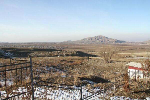 Это место популярно у туристов, интересующихся историей. Комплекс включает четыре мемориала, расположенных на 3 гектарах. - Sputnik Кыргызстан