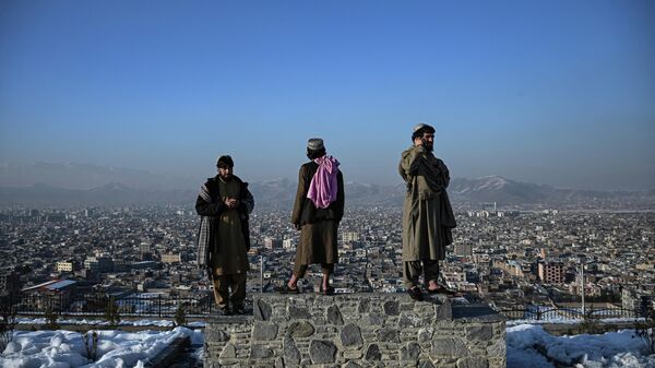 Талибы на холме Вазир Акбар Хан в Афганистане. Архивное фото - Sputnik Кыргызстан