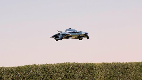 Эффектный летающий суперкар поднялся в воздух — видео - Sputnik Кыргызстан