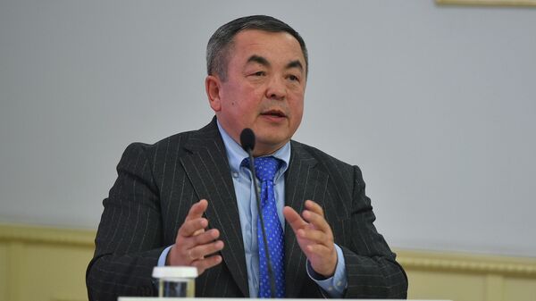 Временный внешний управляющий закрытого акционерного общества Кумтор Голд Компани Тенгиз Болтурук - Sputnik Кыргызстан