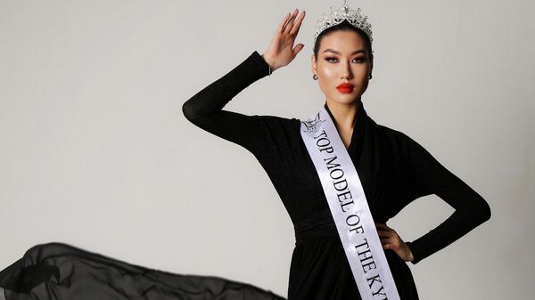 Кыргызстанская модель Саадат Асылбекова - Sputnik Кыргызстан