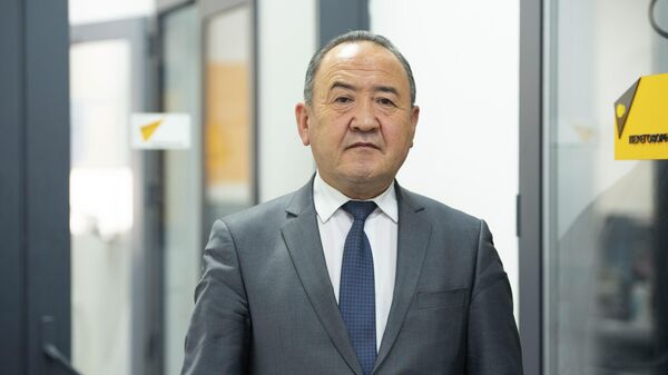 Саламаттык сактоо министринин орун басары Жалалидин Рахматуллаев  - Sputnik Кыргызстан