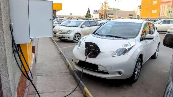 Открытие сети зарядных станций для электрокаров в Бишкеке - Sputnik Кыргызстан