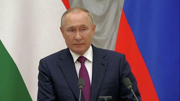 Путин ответил США и НАТО по гарантиям безопасности — видео выступления - Sputnik Кыргызстан