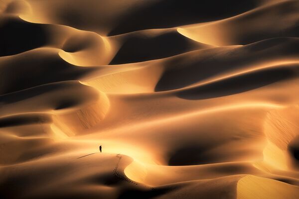 Это снимок был сделан в пустыне китайским фотографом, который работает под псевдонимом Jade Lv - Sputnik Кыргызстан