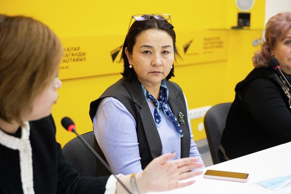 Турдубаева Гузель Женишовна — главный специалист отдела развития образования Управления образования мэрии Бишкека - Sputnik Кыргызстан
