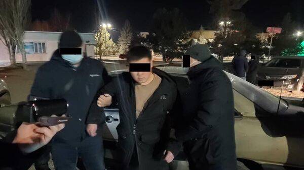 В Караколе при получении взятки задержаны сотрудники ГОВД - Sputnik Кыргызстан