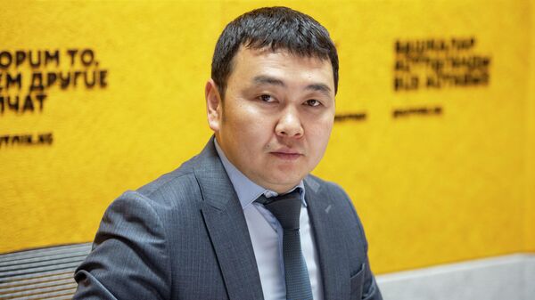 Председатель Республиканского комитета профсоюза работников строительства Элдияр Карачалов - Sputnik Кыргызстан