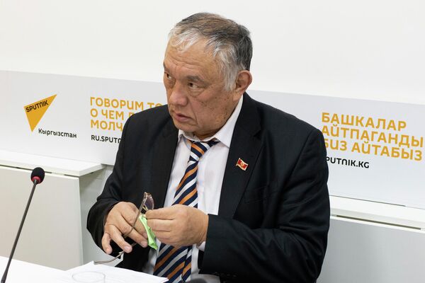 Айжигитов Султанбай Абдрашитович — депутат Жогорку Кенеша - Sputnik Кыргызстан
