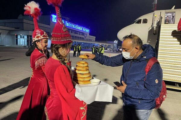 За последние два года открылись рейсы в Турцию и Кувейт. - Sputnik Кыргызстан