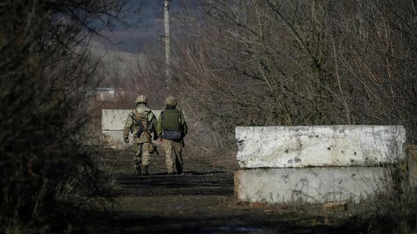 Украинские военнослужащие в Донецкой области - Sputnik Кыргызстан