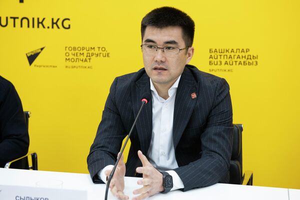 Медербек Сыдыков — президент Кыргызского футбольного союза - Sputnik Кыргызстан