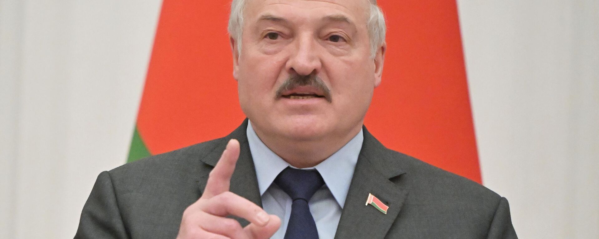 Беларусь президенти Александр Лукашенко - Sputnik Кыргызстан, 1920, 24.02.2022