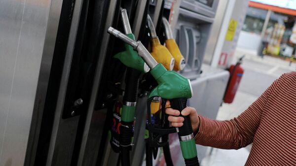Цены на бензин в Португалии - Sputnik Кыргызстан
