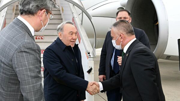 Первый президент РК Нурсултан Назарбаев на дипломатическом форуме в Турции - Sputnik Кыргызстан