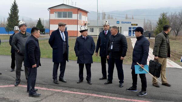 Рабочая поездка председателя кабинета министров Акылбека Жапарова в Джалал-Абадской области - Sputnik Кыргызстан