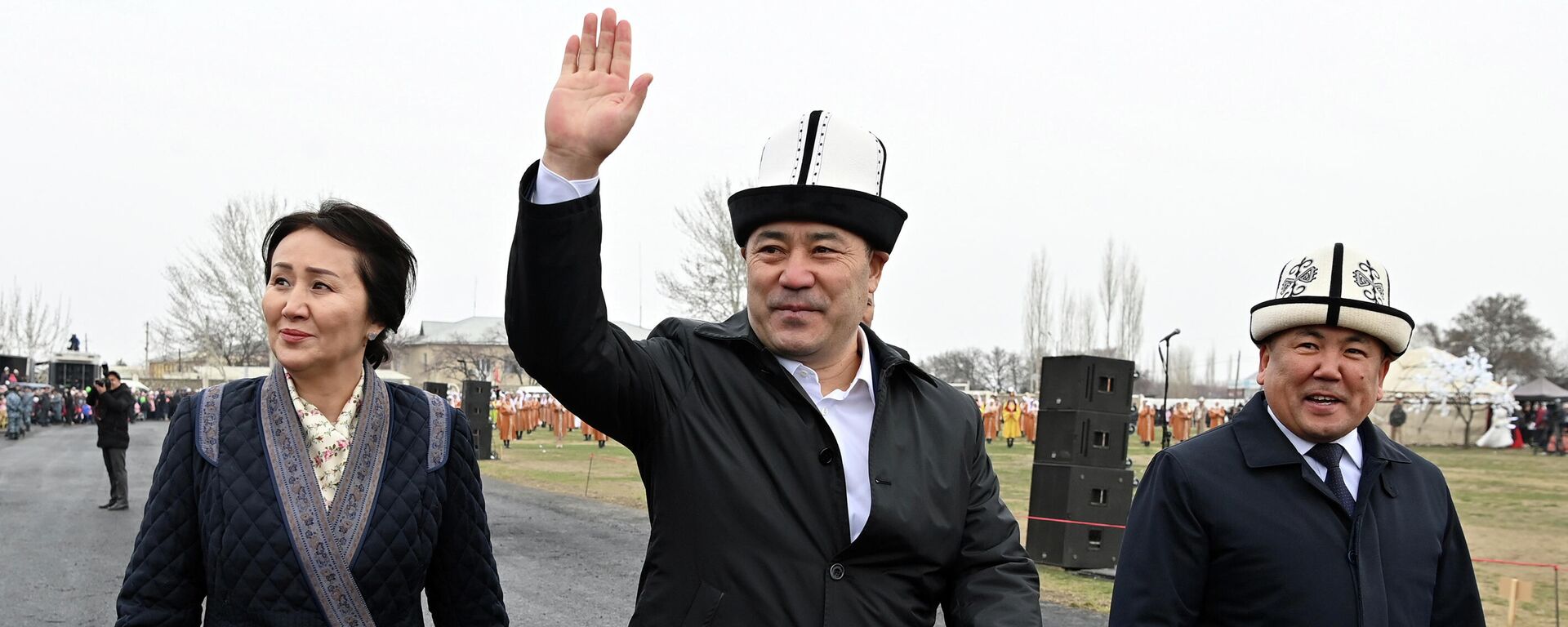 Президент Садыр Жапаров на торжественной церемонии в Баткене - Sputnik Кыргызстан, 1920, 21.03.2022