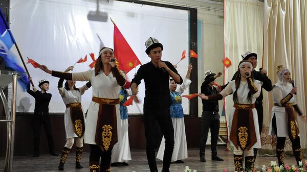 Межвузовский фестиваль Культурный код Евразии в Бишкеке - Sputnik Кыргызстан