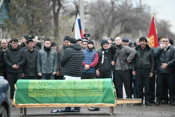 Зарифулин героически погиб в ходе российской спецоперации на Украине - Sputnik Кыргызстан